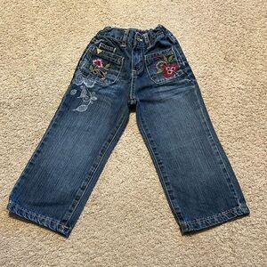 GIRLS GUESS SIZE 24 MONTHS SIZE JEANS